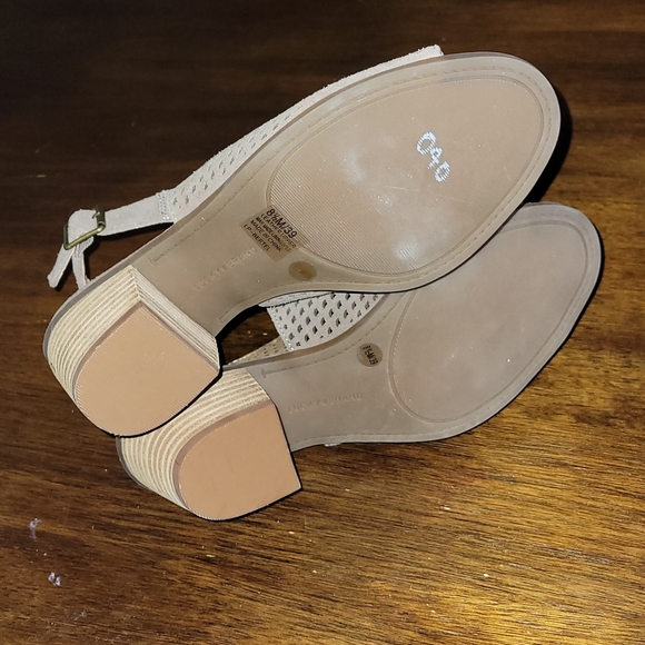 Lucky Brand Gray Perforated Sandals - Picture 6 of 7